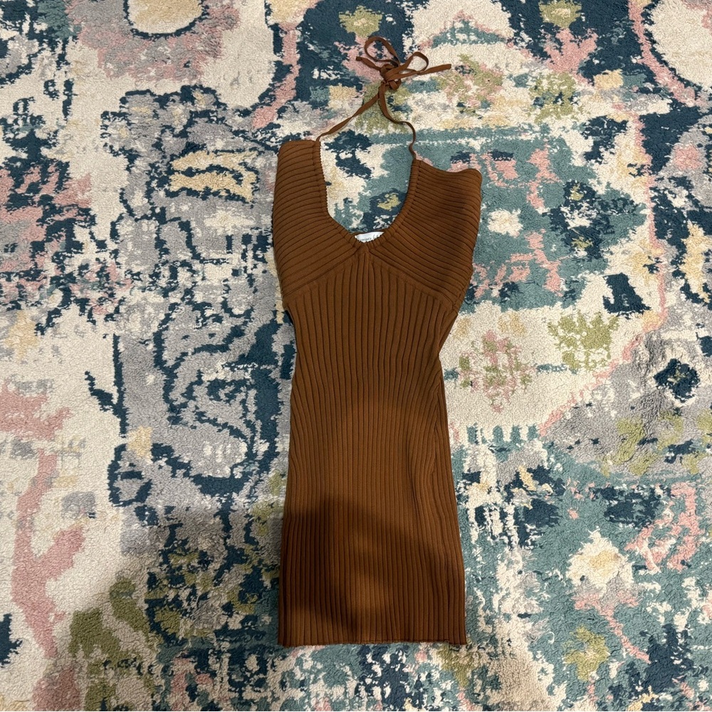 Elegant Brown Ribbed Dress